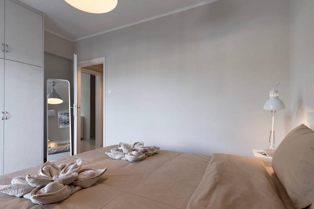 51M² Flat In Vouliagmeni Apartment Athens Ngoại thất bức ảnh